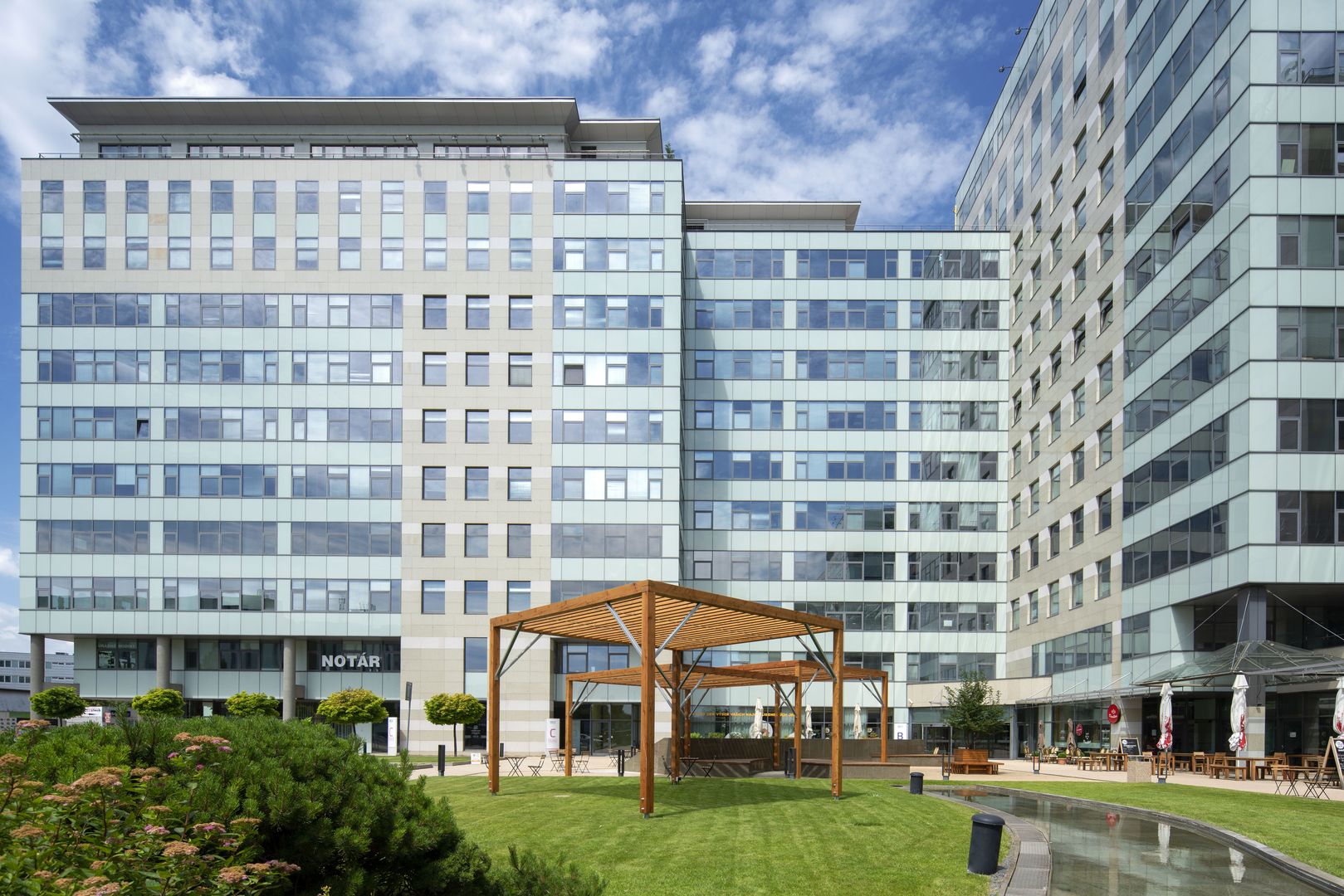 AETNA INVESTMENTS